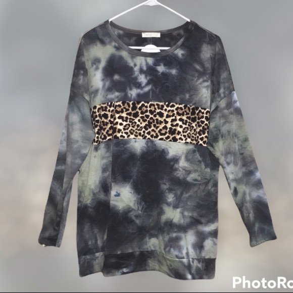 Sold❤️❤️Tie-dye top plus sizes long sleeved shirt 2x - Picture 6 of 15